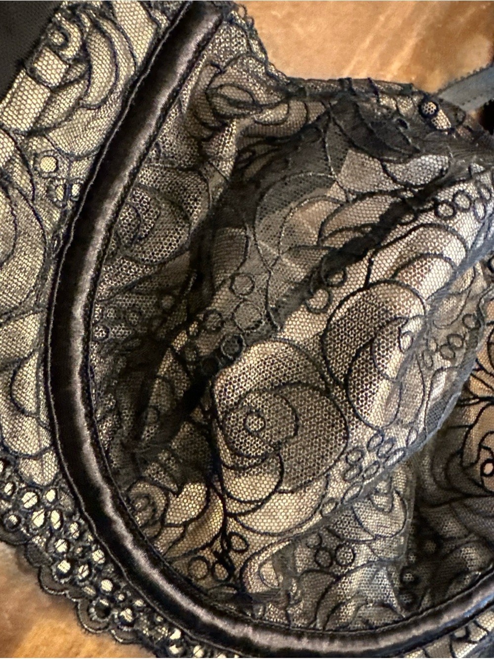 Cacique Bra 46C Seriously Sexy Full Coverage Lace Unlined Underwire Lingerie - Picture 4 of 7
